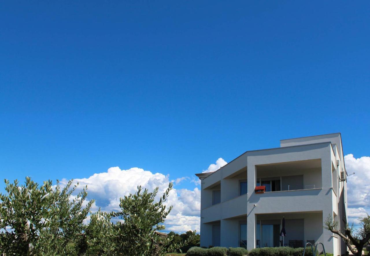 Apartment Fiorella Porec Bagian luar foto
