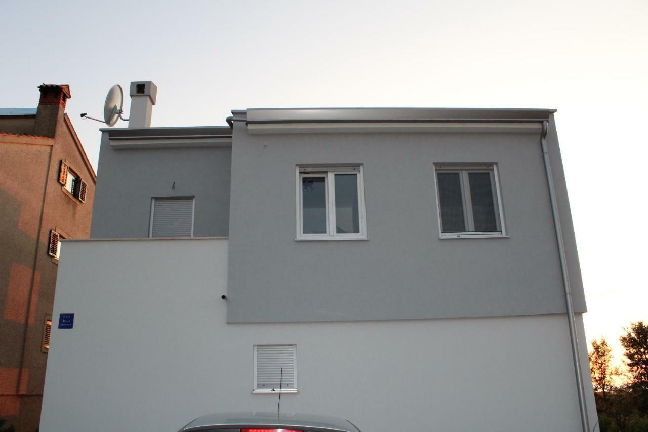 Apartment Fiorella Porec Bagian luar foto